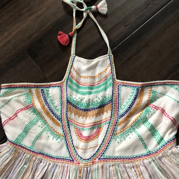 Beautifully detailed halter top - Picture 2 of 5